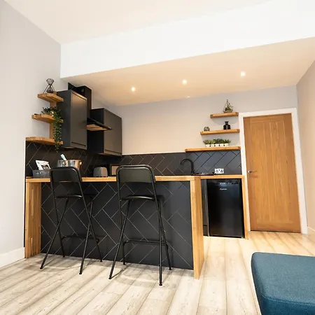 Vibe Holiday Apartments-3